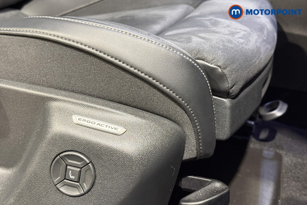 Volkswagen Tiguan Elegance Automatic Petrol SUV - Stock Number (1600909) - 18th supplementary image