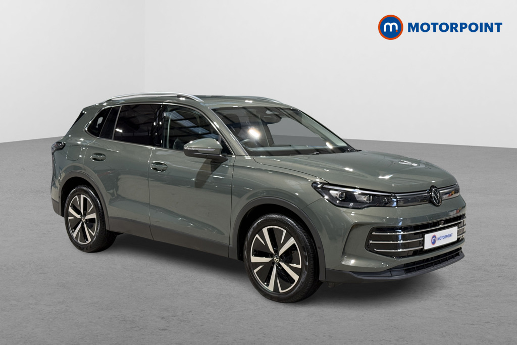 Volkswagen Tiguan Elegance Automatic Petrol SUV - Stock Number (1600909) - Drivers side front corner