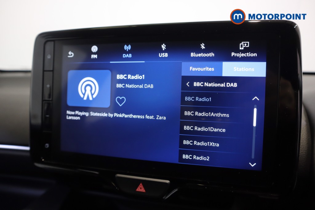 Toyota Yaris Icon Automatic Petrol-Electric Hybrid Hatchback - Stock Number (1600962) - 2nd supplementary image