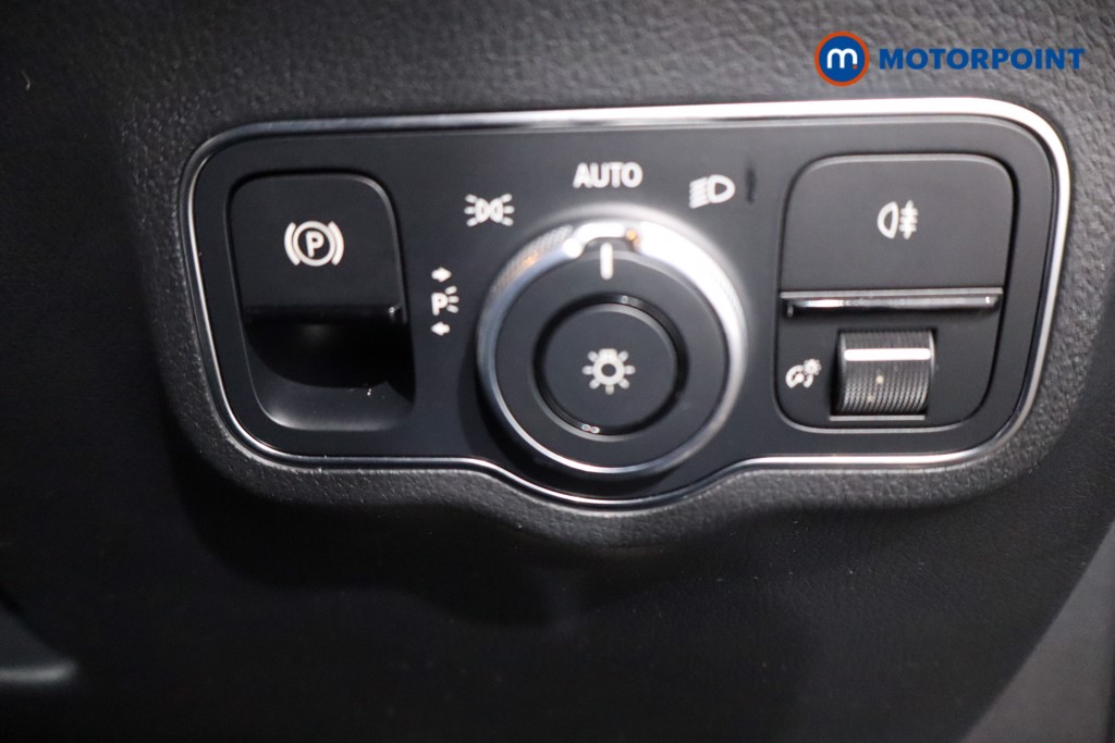 Mercedes-Benz GLA Amg Line Automatic Petrol SUV - Stock Number (1600970) - 20th supplementary image