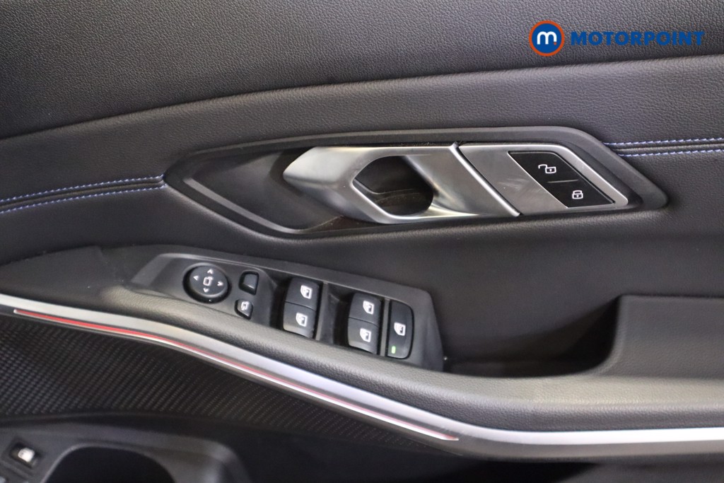 BMW 3 Series M Sport Automatic Petrol Plug-In Hybrid Estate - Stock Number (1600989) - 10th supplementary image
