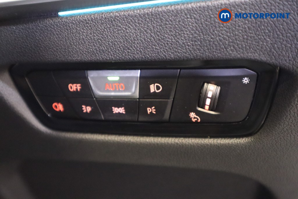 BMW 3 Series M Sport Automatic Petrol Plug-In Hybrid Estate - Stock Number (1600989) - 12th supplementary image