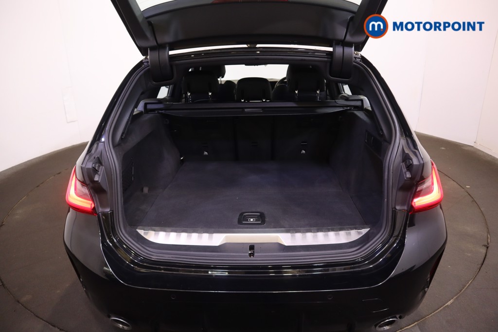 BMW 3 Series M Sport Automatic Petrol Plug-In Hybrid Estate - Stock Number (1600989) - 20th supplementary image