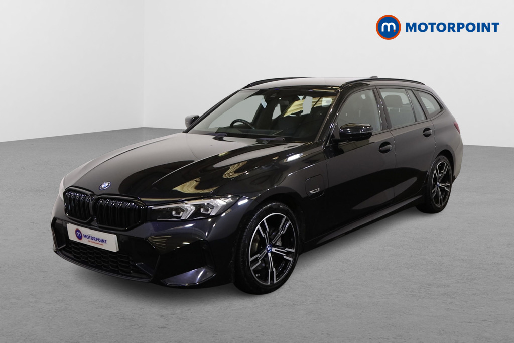 BMW 3 Series M Sport Automatic Petrol Plug-In Hybrid Estate - Stock Number (1600989) - Passenger side front corner