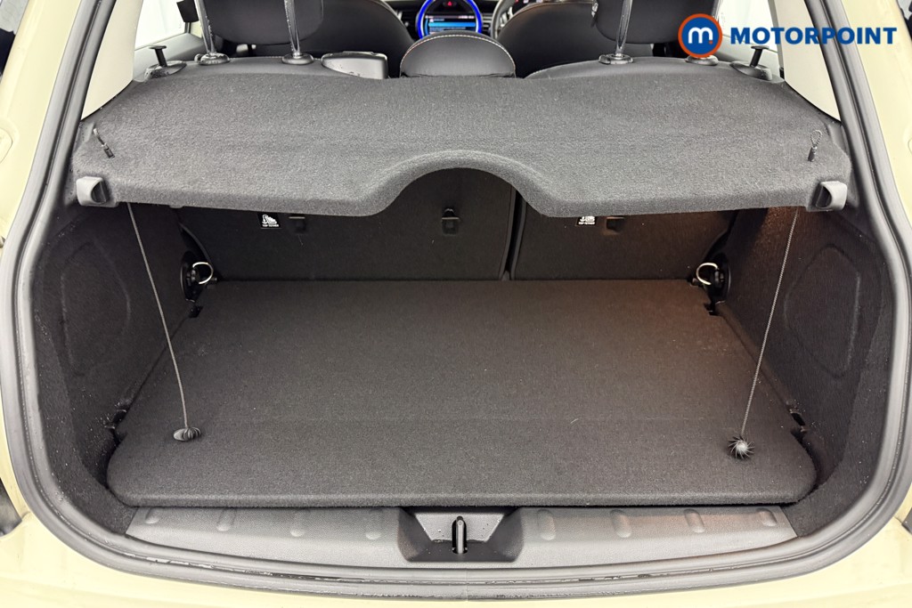 Mini Hatchback Cooper Classic Automatic Petrol Hatchback - Stock Number (1601033) - 22nd supplementary image