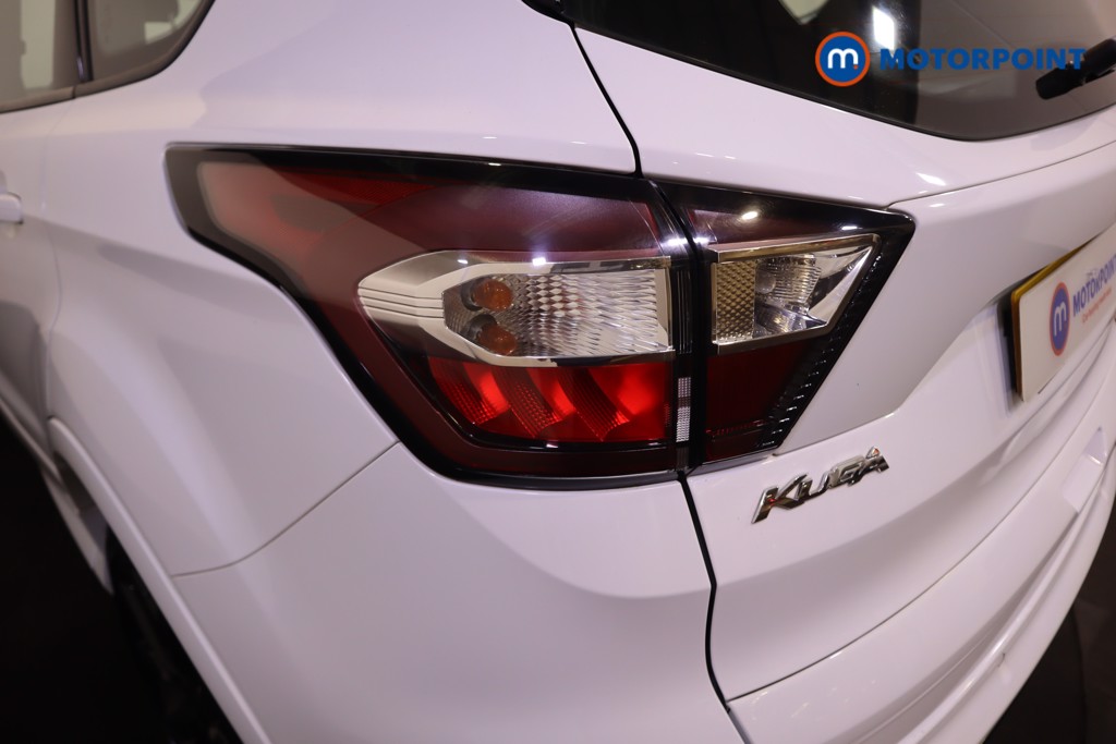 Ford Kuga St-Line Manual Petrol SUV - Stock Number (1601078) - 30th supplementary image