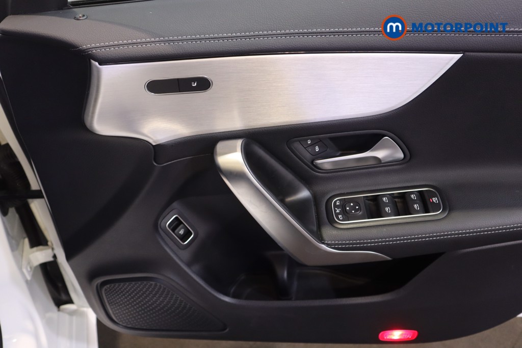 Mercedes-Benz CLA Amg Line Automatic Petrol Coupe - Stock Number (1601099) - 10th supplementary image