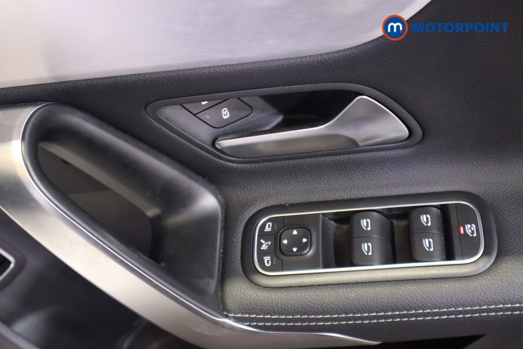 Mercedes-Benz CLA Amg Line Automatic Petrol Coupe - Stock Number (1601099) - 11th supplementary image