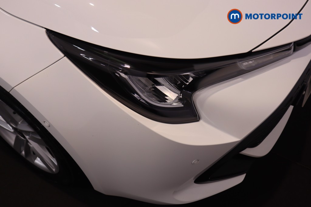 Toyota Corolla Icon Tech Automatic Petrol-Electric Hybrid Estate - Stock Number (1601100) - 26th supplementary image