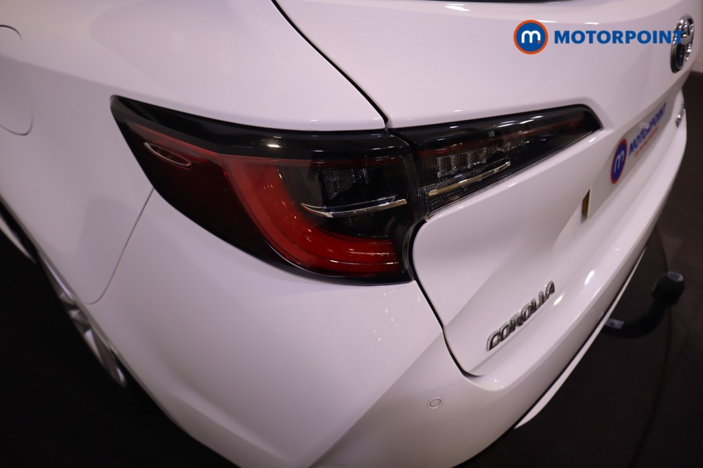 Toyota Corolla Icon Tech Automatic Petrol-Electric Hybrid Estate - Stock Number (1601100) - 29th supplementary image
