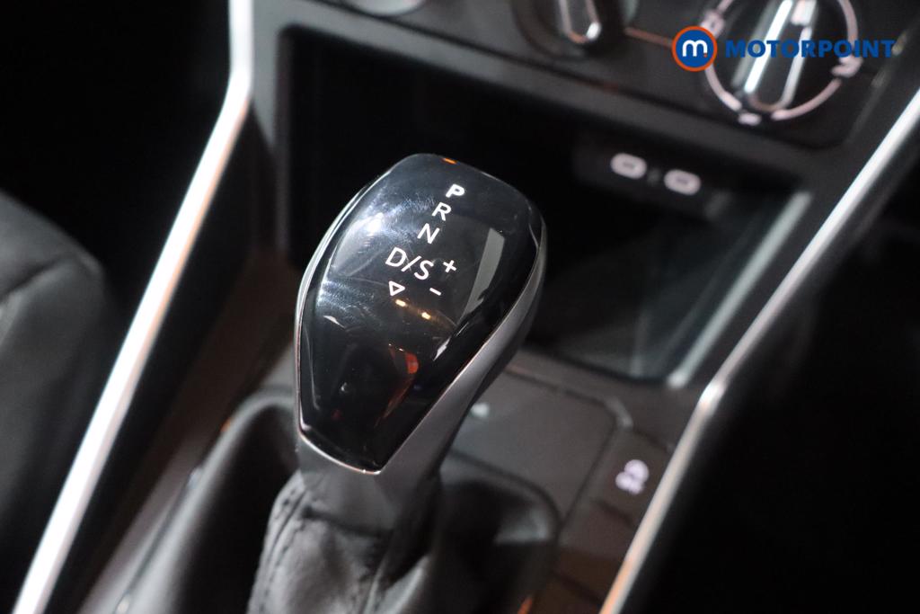 Volkswagen Polo Life Automatic Petrol Hatchback - Stock Number (1601257) - 3rd supplementary image