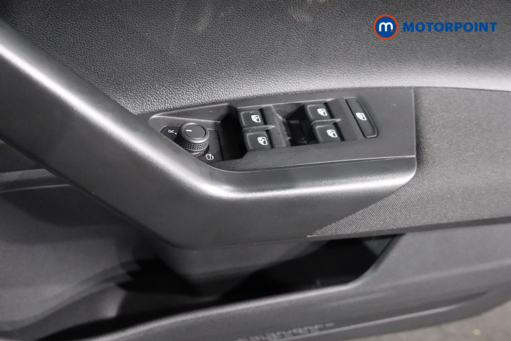 Volkswagen Polo Life Automatic Petrol Hatchback - Stock Number (1601257) - 8th supplementary image