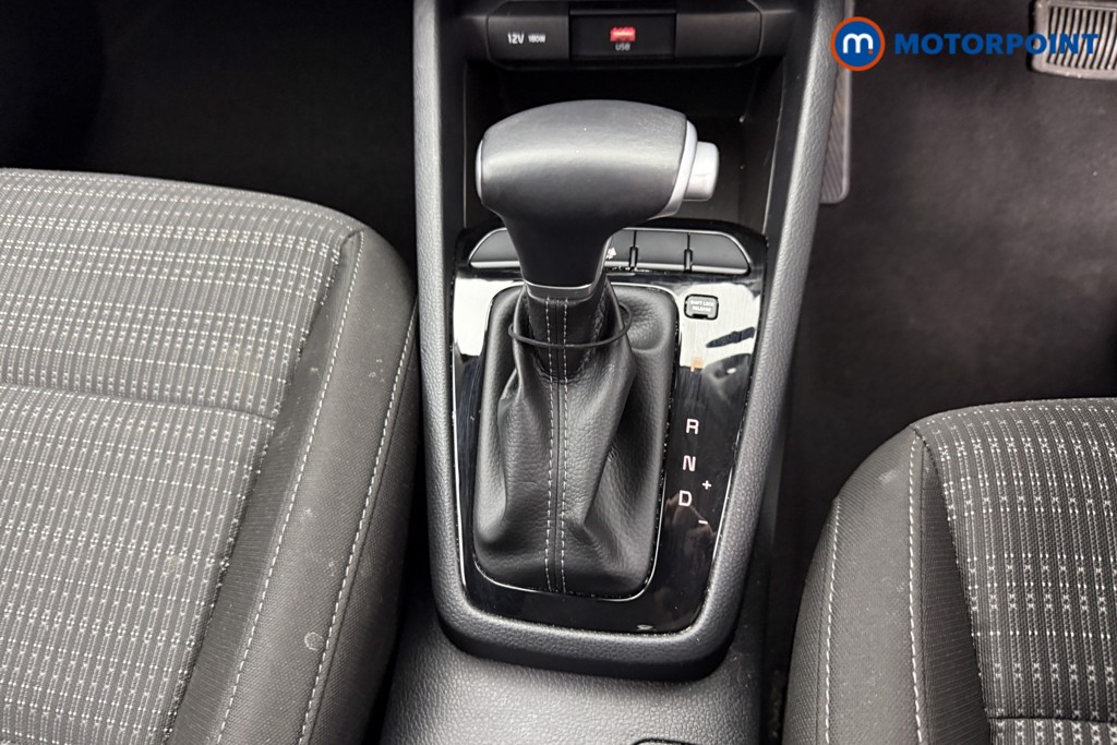 KIA Stonic 2 Automatic Petrol SUV - Stock Number (1601400) - 9th supplementary image