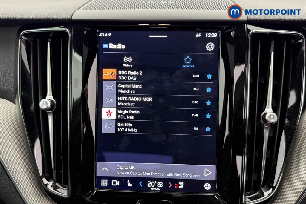 Volvo Xc60 Plus Automatic Petrol Plug-In Hybrid SUV - Stock Number (1601501) - 6th supplementary image