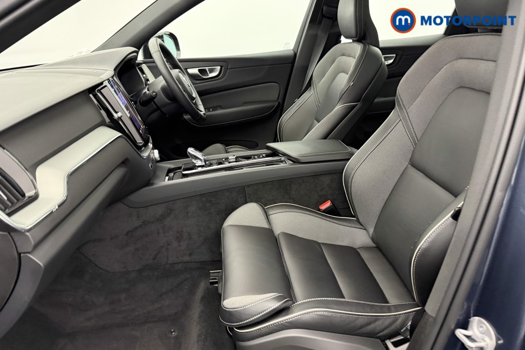 Volvo Xc60 Plus Automatic Petrol Plug-In Hybrid SUV - Stock Number (1601501) - 26th supplementary image