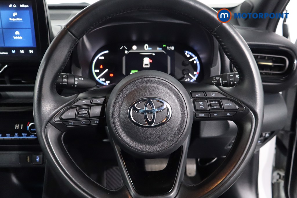 Toyota Yaris Cross Dynamic Automatic Petrol-Electric Hybrid Estate - Stock Number (1601744) - 6th supplementary image