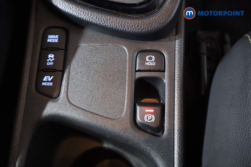 Toyota Yaris Cross Dynamic Automatic Petrol-Electric Hybrid Estate - Stock Number (1601744) - 19th supplementary image