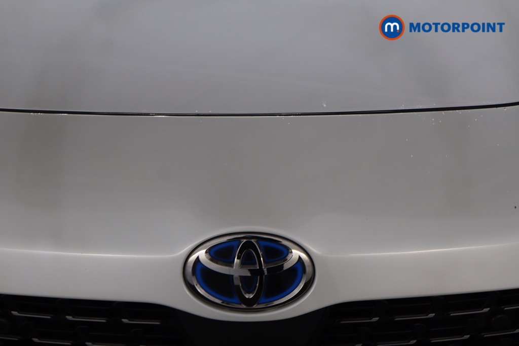 Toyota Yaris Cross Dynamic Automatic Petrol-Electric Hybrid Estate - Stock Number (1601744) - 29th supplementary image