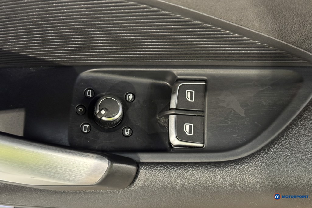 Audi TT Black Edition Automatic Petrol Convertible - Stock Number (1601957) - 11th supplementary image