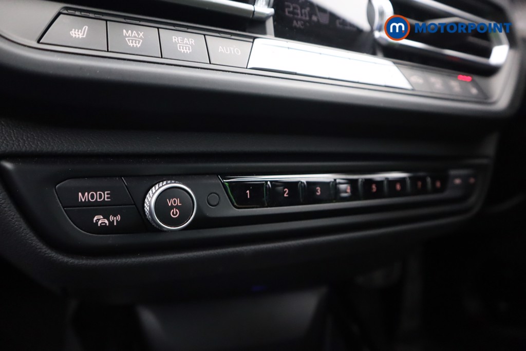 BMW 1 Series M Sport Automatic Diesel Hatchback - Stock Number (1601975) - 14th supplementary image