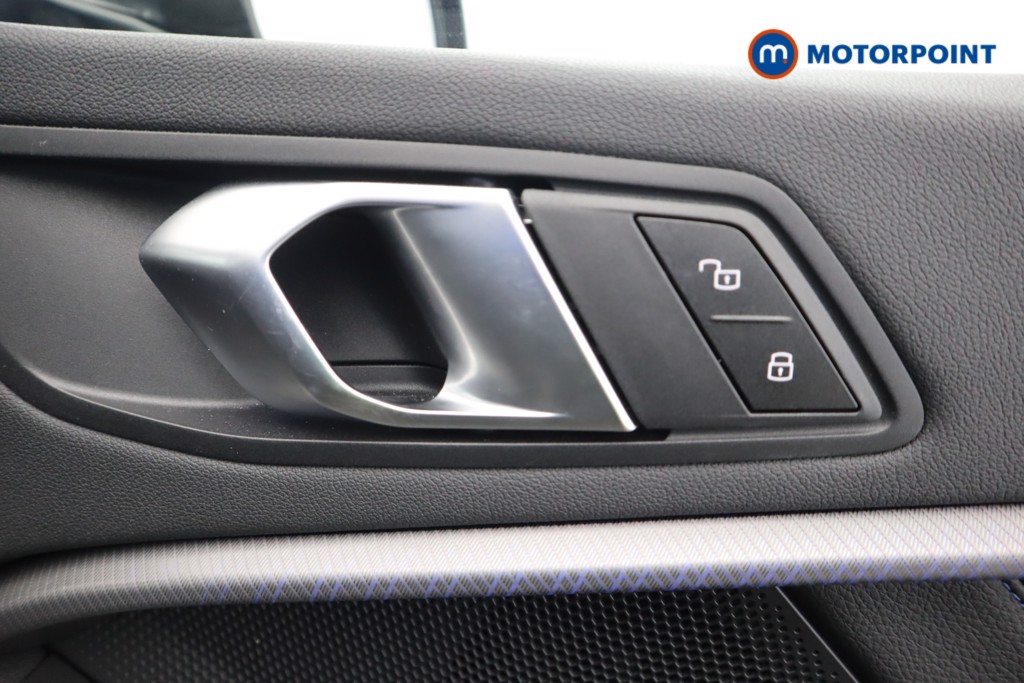 BMW 1 Series M Sport Automatic Diesel Hatchback - Stock Number (1601975) - 22nd supplementary image