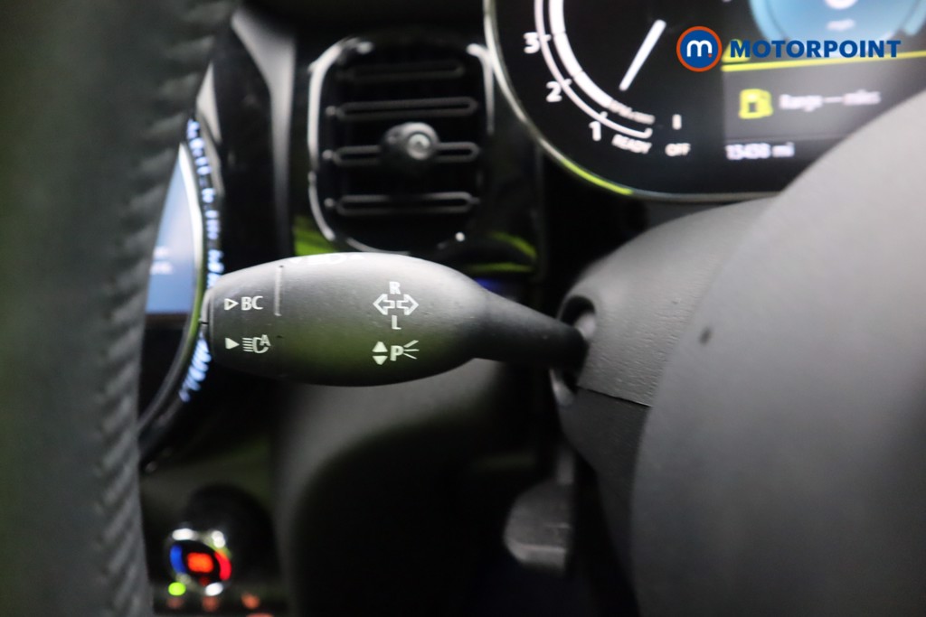 Mini Hatchback Cooper Classic Automatic Petrol Hatchback - Stock Number (1601986) - 7th supplementary image