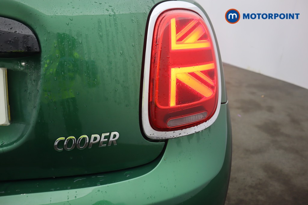 Mini Hatchback Cooper Classic Automatic Petrol Hatchback - Stock Number (1601986) - 28th supplementary image