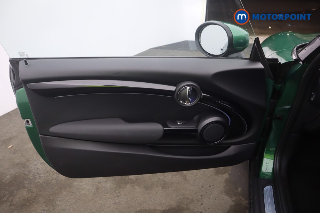 Mini Hatchback Cooper Classic Automatic Petrol Hatchback - Stock Number (1601986) - 31st supplementary image