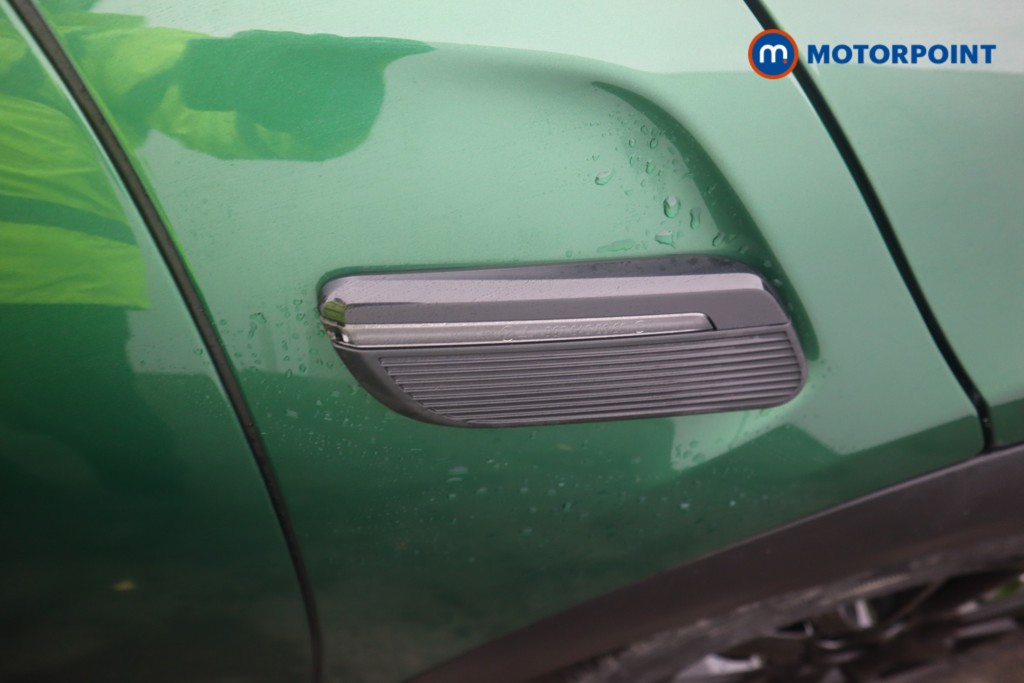 Mini Hatchback Cooper Classic Automatic Petrol Hatchback - Stock Number (1601986) - 33rd supplementary image