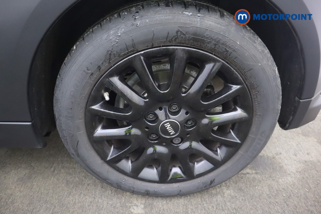 Mini Hatchback Cooper Classic Automatic Petrol Hatchback - Stock Number (1601986) - 34th supplementary image