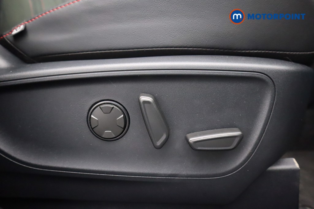 Ford Kuga St-Line X Automatic Petrol-Electric Hybrid SUV - Stock Number (1602082) - 22nd supplementary image