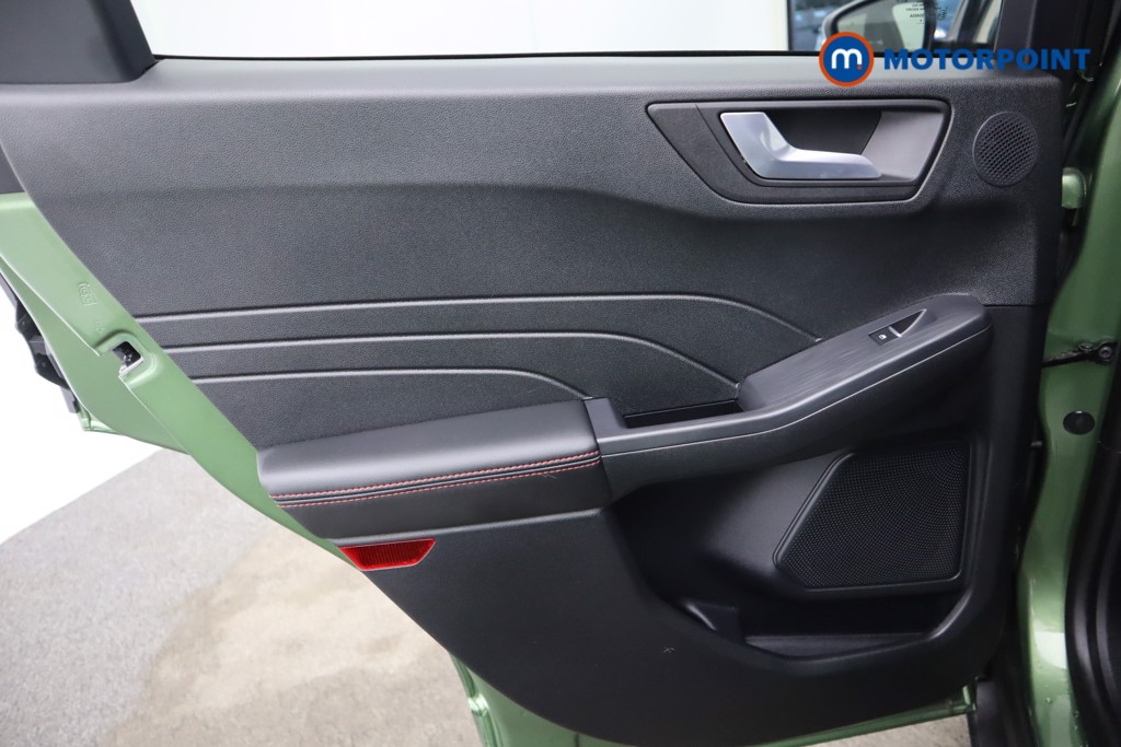 Ford Kuga St-Line X Automatic Petrol-Electric Hybrid SUV - Stock Number (1602082) - 38th supplementary image