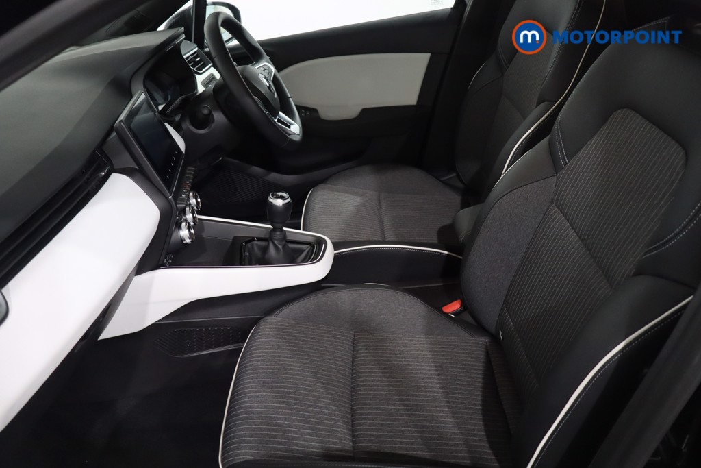 Renault Clio Techno Manual Petrol Hatchback - Stock Number (1602113) - 4th supplementary image