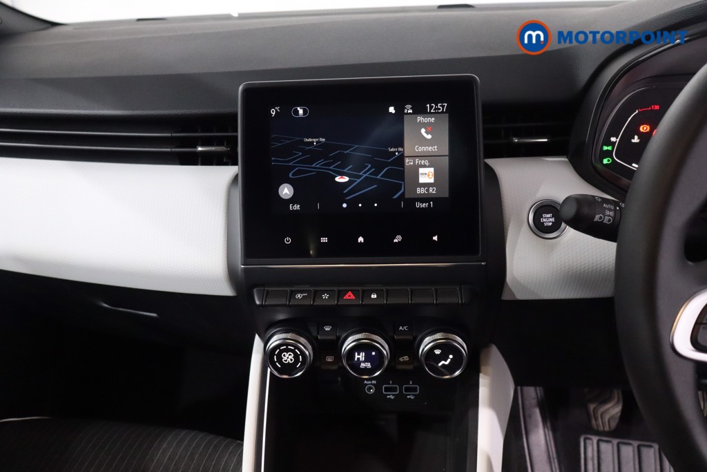 Renault Clio Techno Manual Petrol Hatchback - Stock Number (1602113) - 16th supplementary image