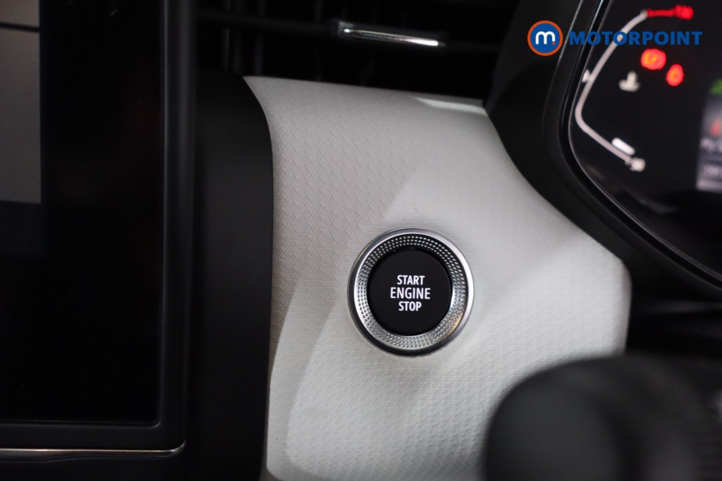 Renault Clio Techno Manual Petrol Hatchback - Stock Number (1602113) - 20th supplementary image