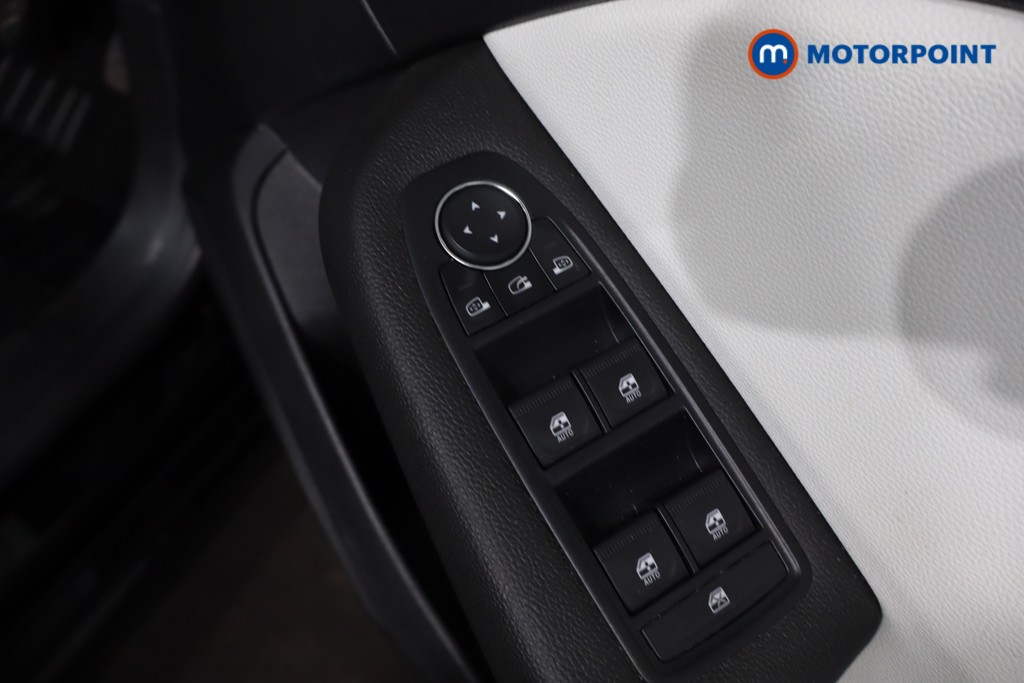 Renault Clio Techno Manual Petrol Hatchback - Stock Number (1602113) - 24th supplementary image