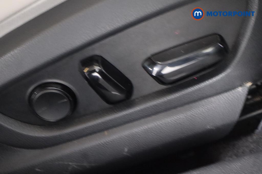 Lexus UX 300E 150Kw 54.3 Kwh 5Dr E-Cvt Takumi Pack Automatic Electric SUV - Stock Number (1543840) - 15th supplementary image