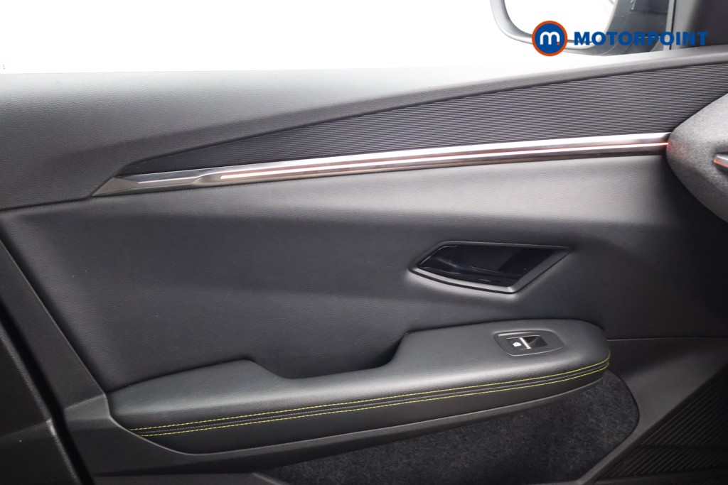 Renault Megane E-Tech Techno Automatic Electric Hatchback - Stock Number (1561327) - 13th supplementary image