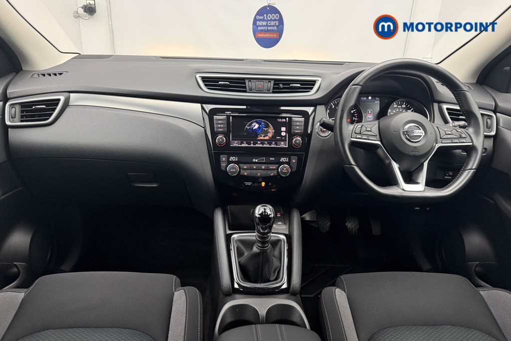 Nissan Qashqai N-Connecta Manual Petrol SUV - Stock Number (1580644) - 1st supplementary image