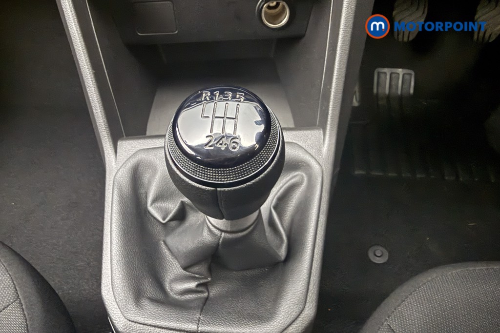 Dacia Sandero Stepway Essential Manual Petrol Hatchback - Stock Number (1581837) - 5th supplementary image