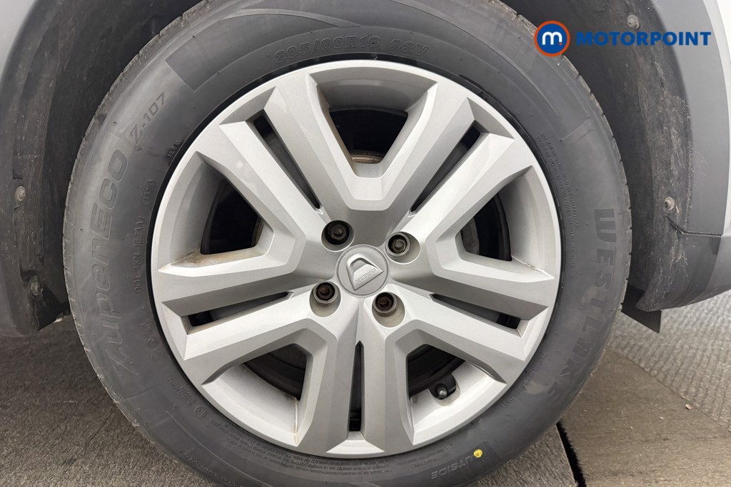 Dacia Sandero Stepway Essential Manual Petrol Hatchback - Stock Number (1581837) - 9th supplementary image