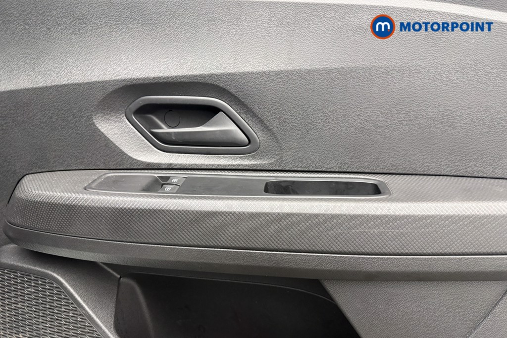 Dacia Sandero Stepway Essential Manual Petrol Hatchback - Stock Number (1581837) - 16th supplementary image