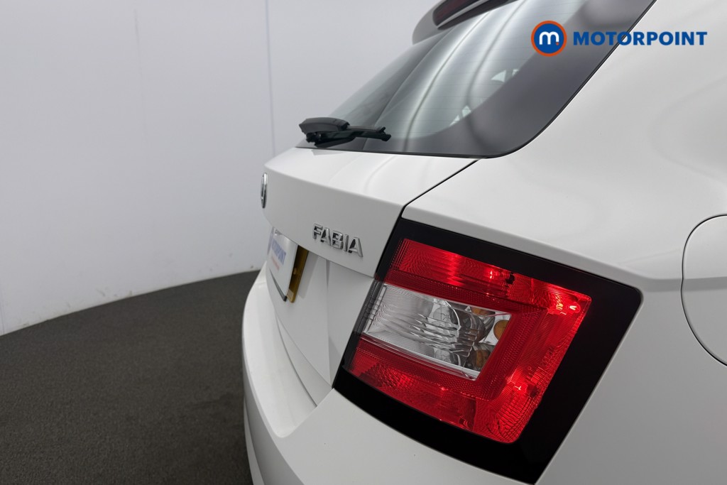 Skoda Fabia S Manual Petrol Hatchback - Stock Number (1586622) - 21st supplementary image