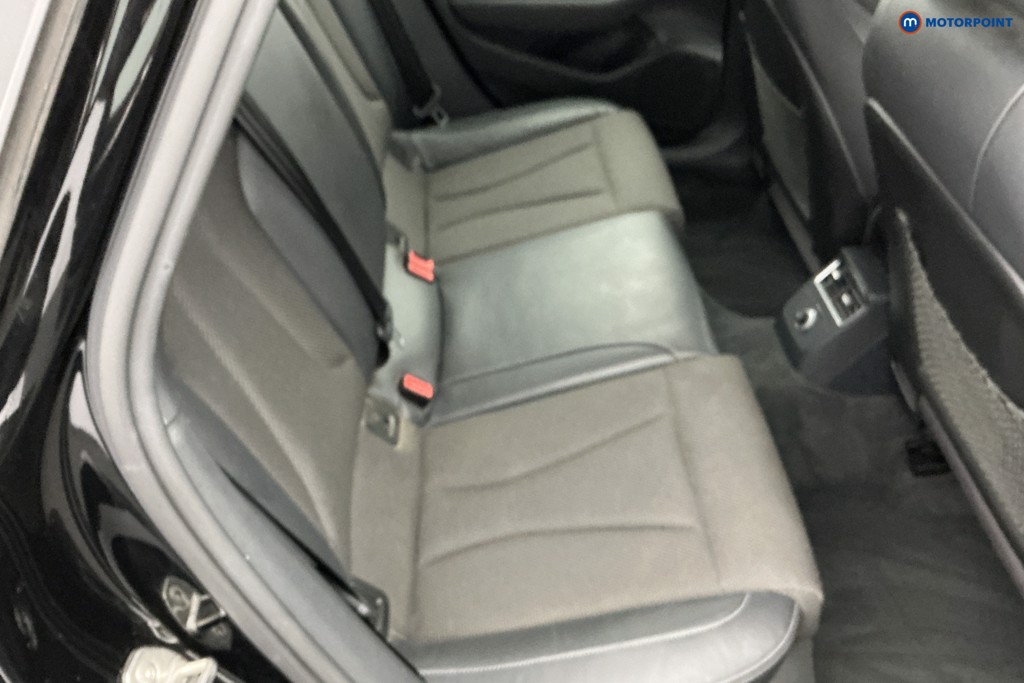 Audi A3 S Line Manual Petrol Saloon - Stock Number (1589100) - 4th supplementary image