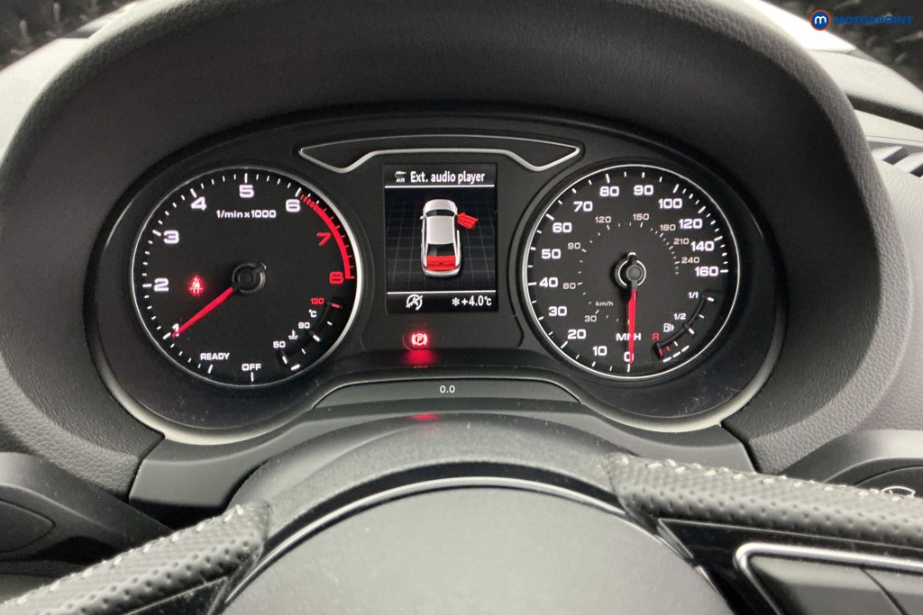 Audi A3 S Line Manual Petrol Saloon - Stock Number (1589100) - 9th supplementary image