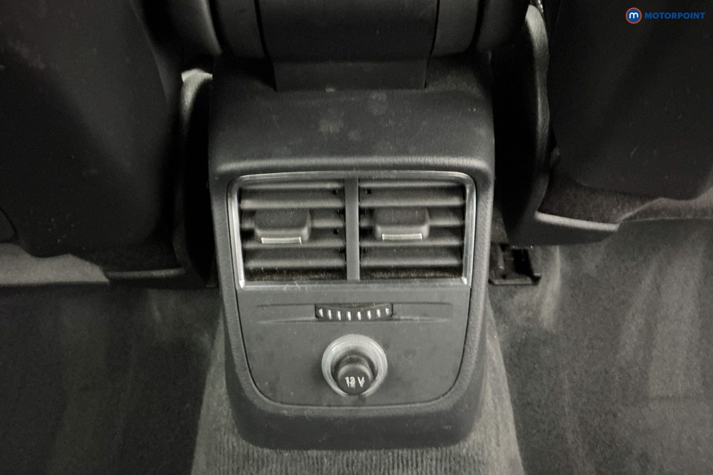 Audi A3 S Line Manual Petrol Saloon - Stock Number (1589100) - 10th supplementary image