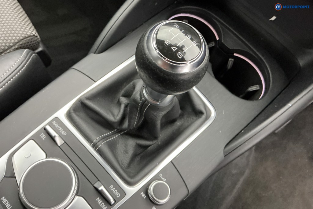Audi A3 S Line Manual Petrol Saloon - Stock Number (1589100) - 15th supplementary image