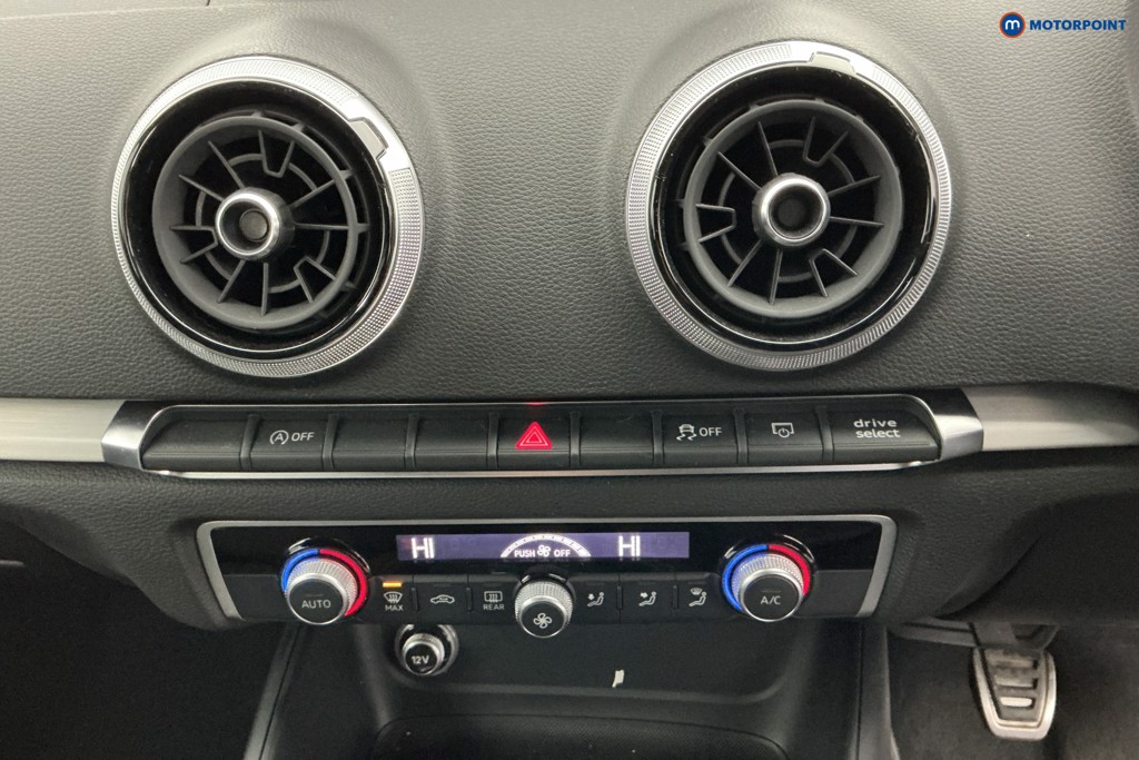 Audi A3 S Line Manual Petrol Saloon - Stock Number (1589100) - 18th supplementary image