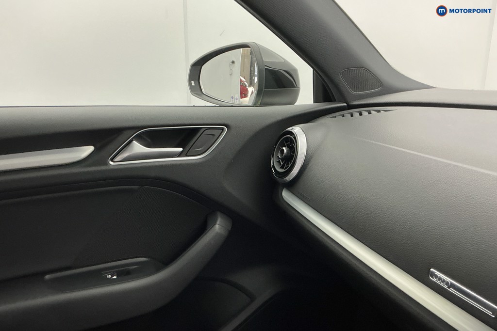 Audi A3 S Line Manual Petrol Saloon - Stock Number (1589100) - 19th supplementary image