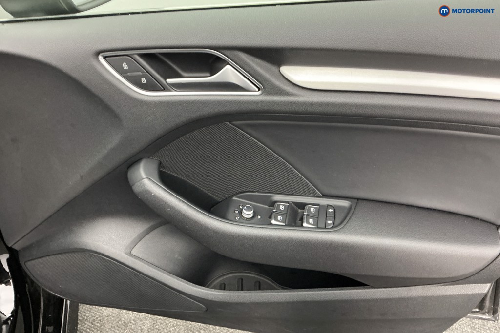 Audi A3 S Line Manual Petrol Saloon - Stock Number (1589100) - 23rd supplementary image
